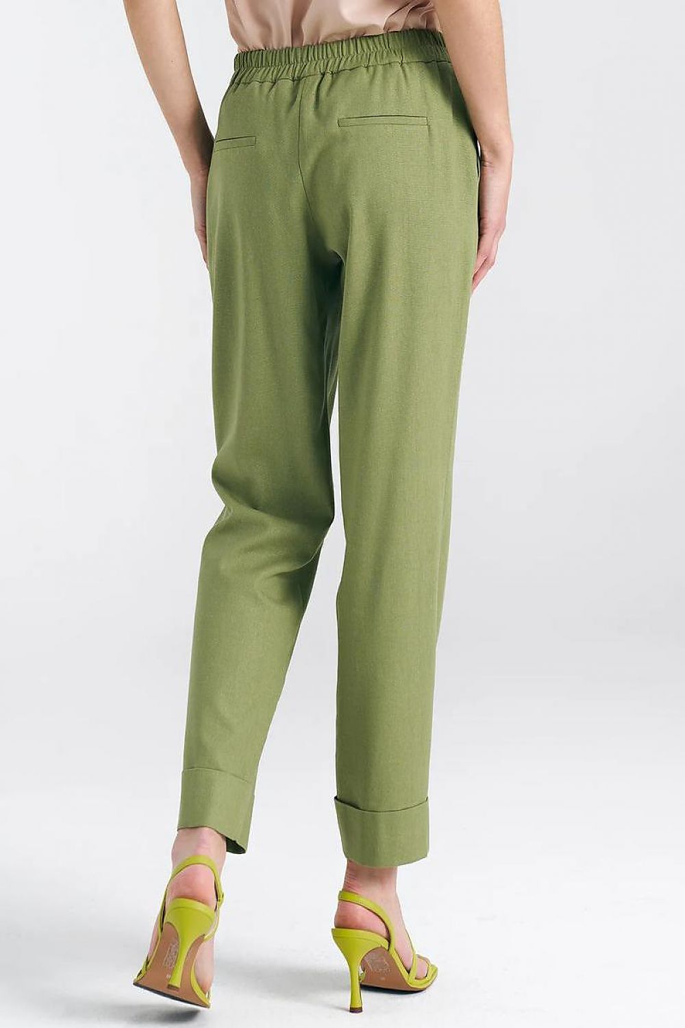  Women trousers model 195463 Nife 