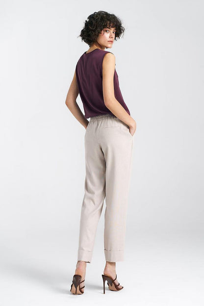  Women trousers model 195464 Nife 