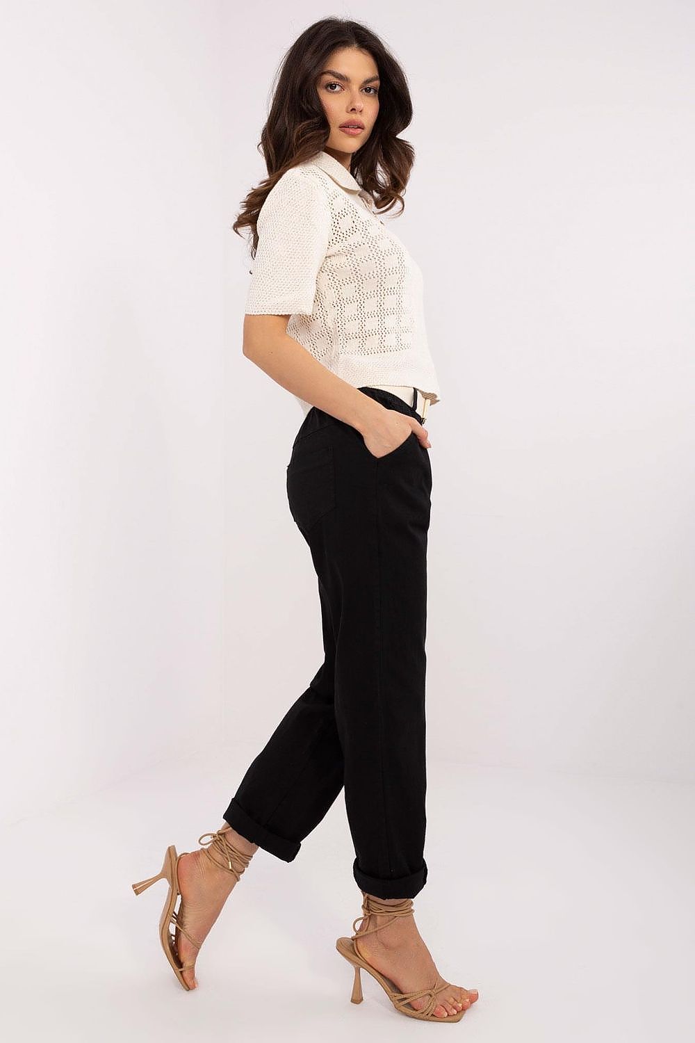  Women trousers model 208689 Italy Moda 