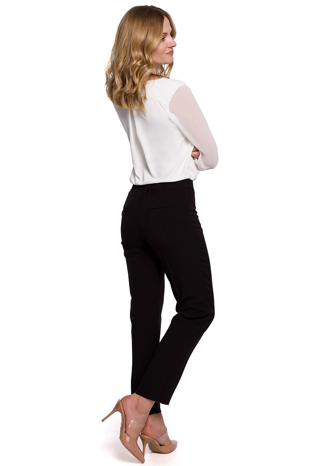  Trousers model 142973 Makover 