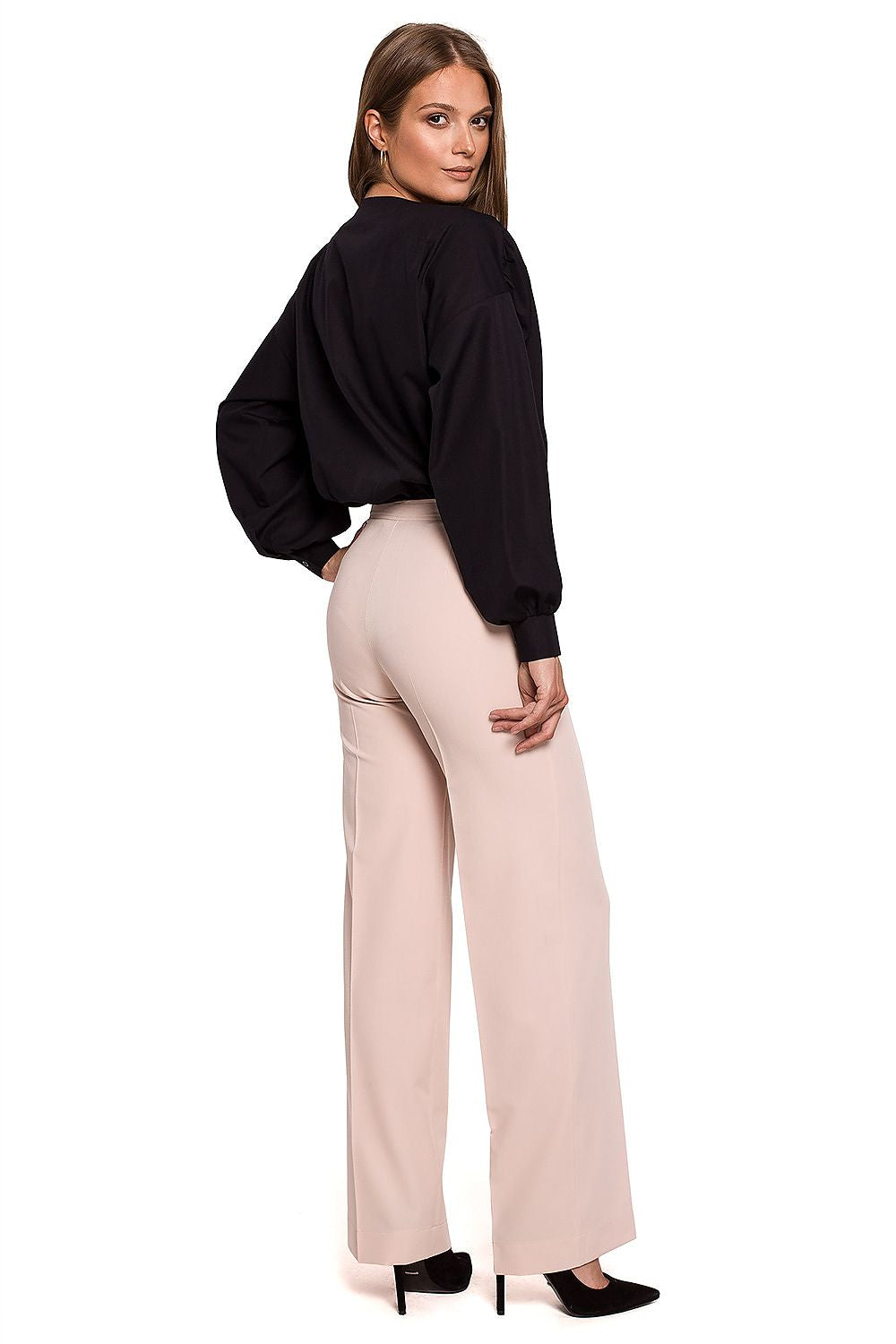  Trousers model 158103 Makover 