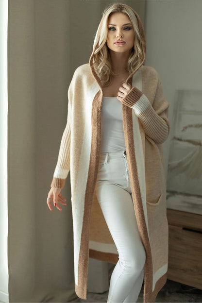  Cardigan model 171313 PeeKaBoo 