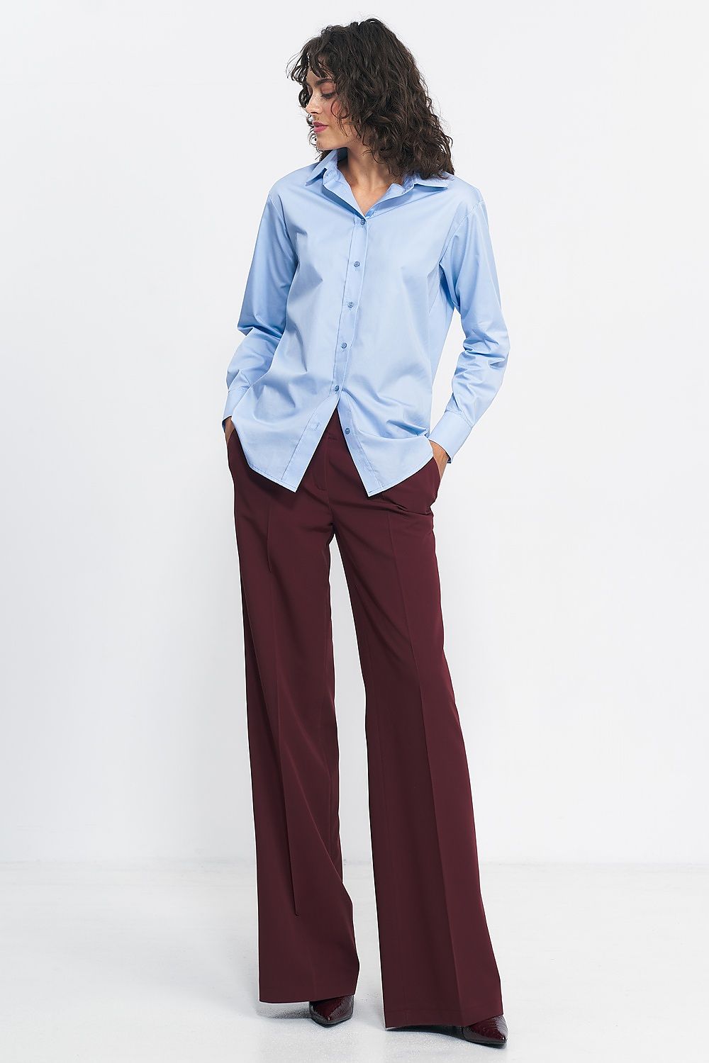  Trousers model 185193 Nife 